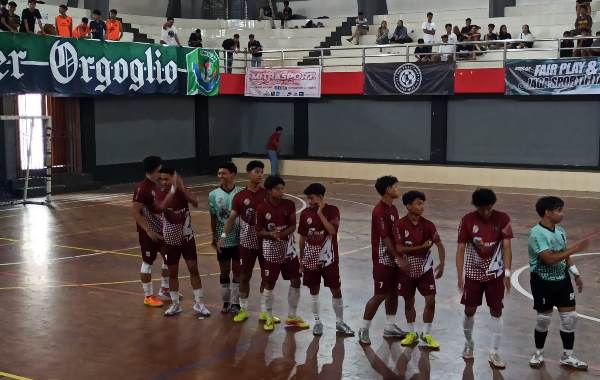 Piala Surya Kabar 2024 SMAN 4 Blitar B Menang Tipis, setelah Pemain SMAN 2 Blitar Kartu&nbsp;Merah